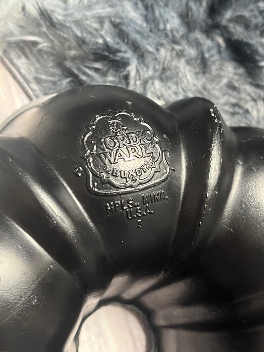 Nordic Ware Black Cast Mini Bundt Pan - 6 Cup Fluted Tube Mold